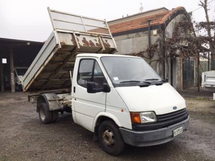 Immagine Ford Transit 190  2.5 D ribaltabile trilaterale 3X2,0